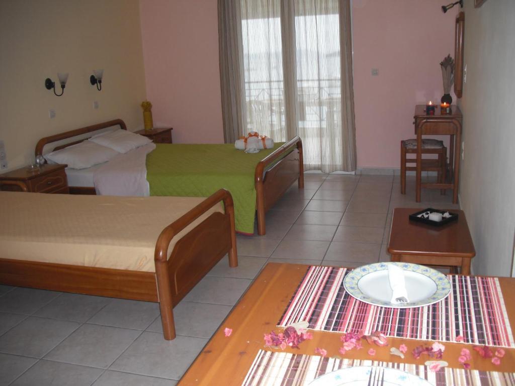 Captain Nick Aparthotel Mikros Gialos Buitenkant foto