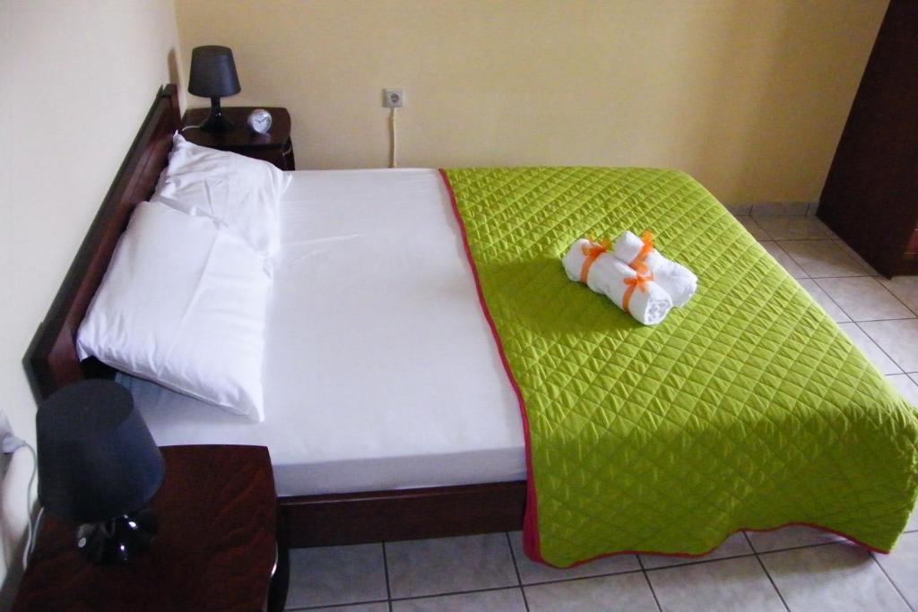 Captain Nick Aparthotel Mikros Gialos Buitenkant foto